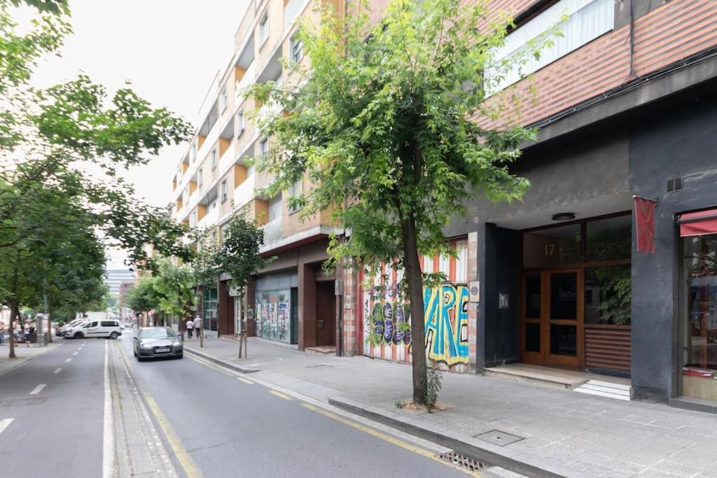 Apartamento Luxury Centro Bilbao Garaje Екстер'єр фото