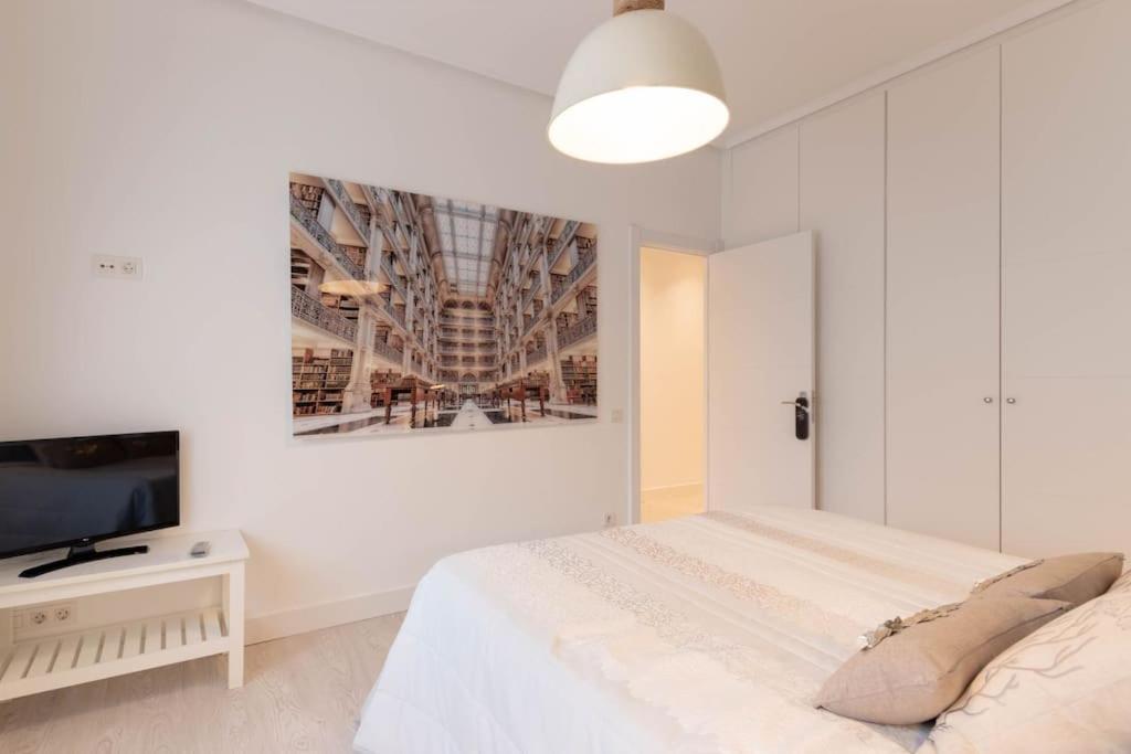Apartamento Luxury Centro Bilbao Garaje Екстер'єр фото